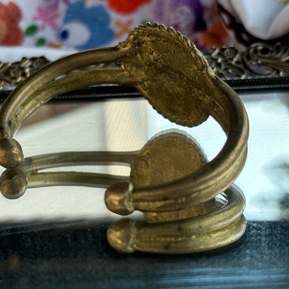 African Brass Cuff Bracelet Tribal Face Design – Handcrafted Statement Jewelry - Picture 6 of 11